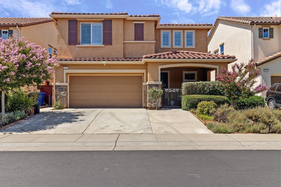 8125 Genex Way, Elk Grove, CA 95757 - photo 1