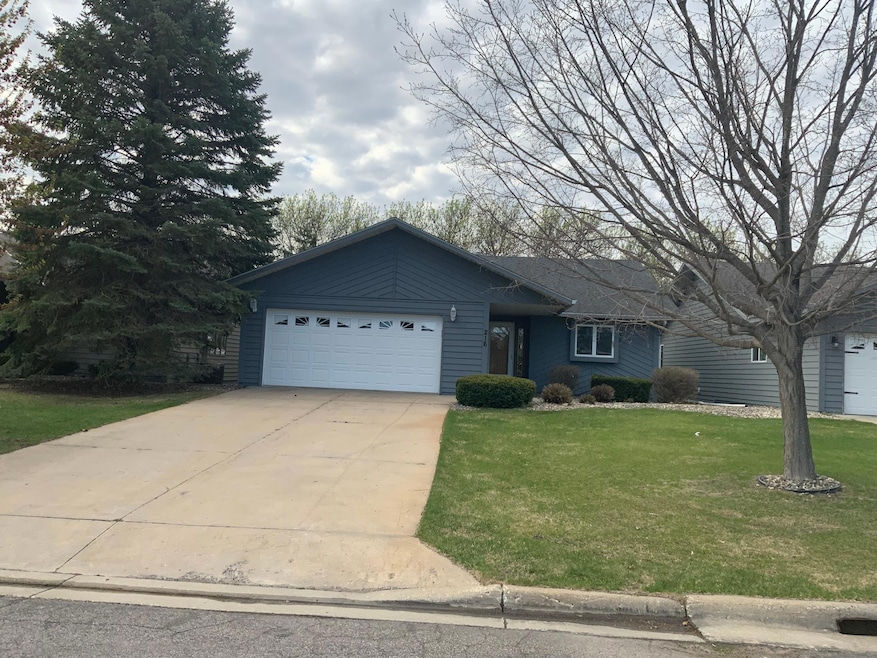 Sold $381,000 • Co-Listing Agent