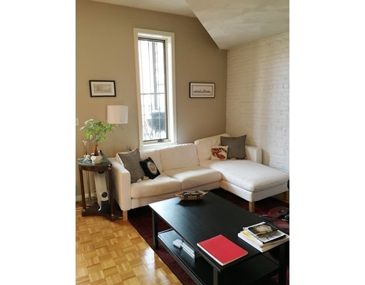 675 Tremont St unit 5, Boston, MA 02118 - photo 1