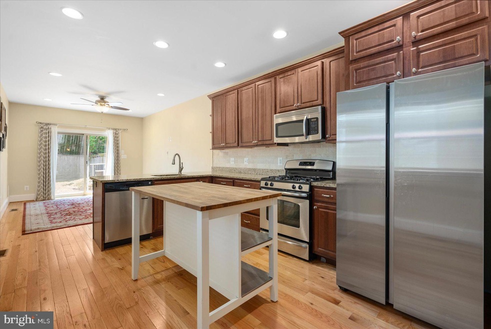 115 E Cross St, Baltimore, MD 21230 - photo 1