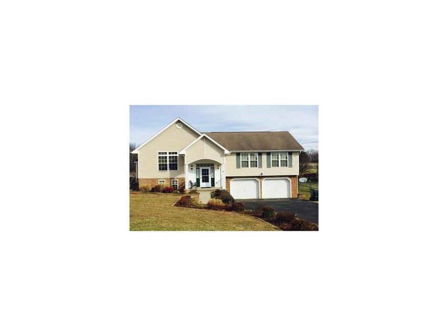 109 SARAHS WAY