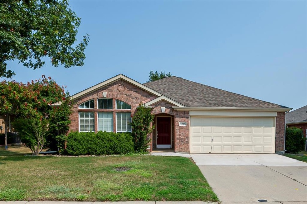 3209 Meredith Ln, Denton, TX 76210 - photo 1