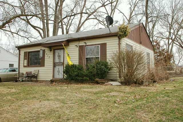 1513 E Bell Ave, Des Moines, IA 50320 - photo 1