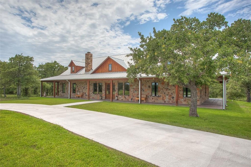 499 Dub Ln, Weatherford, TX 76088 - photo 1