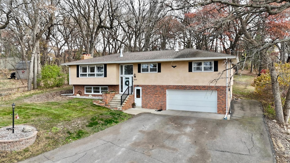 Welcome to 2020 N Benton Drive