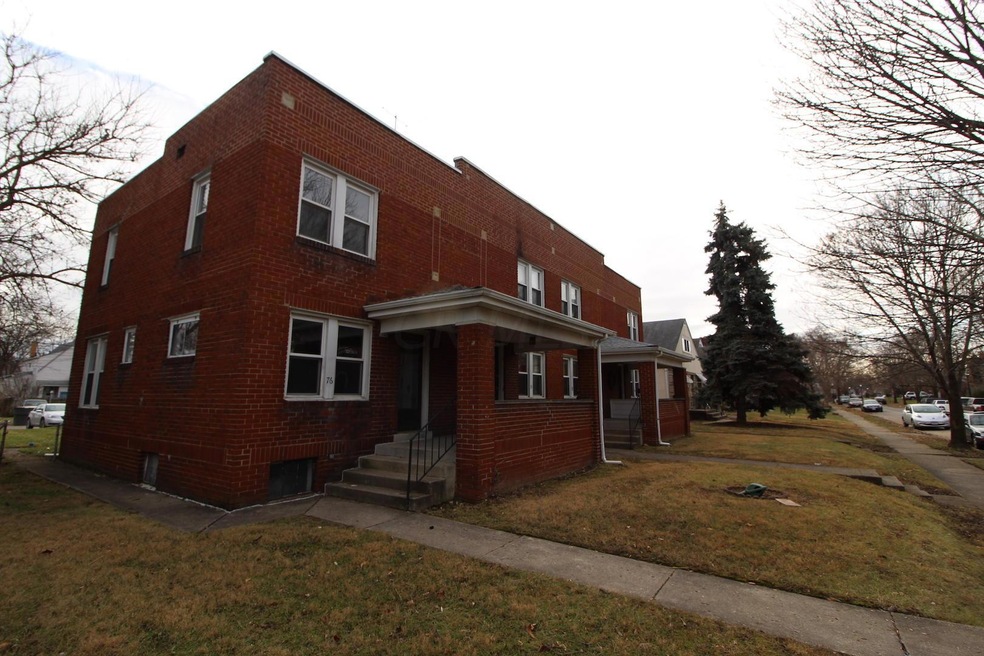 70-76 N Huron - Front