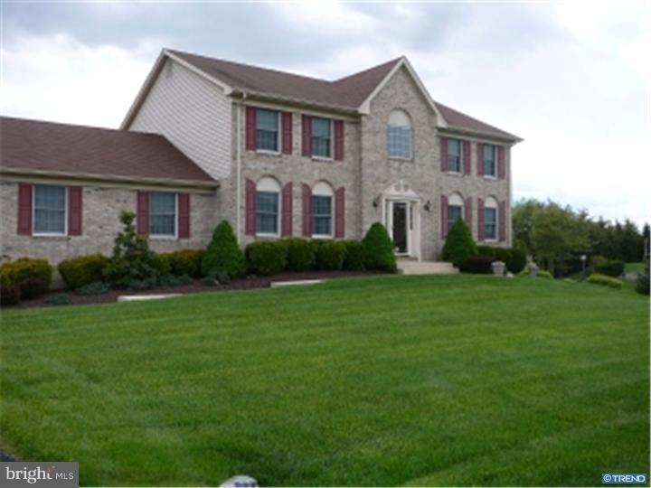 107 Philip Dr, Bear, DE 19701 - photo 1