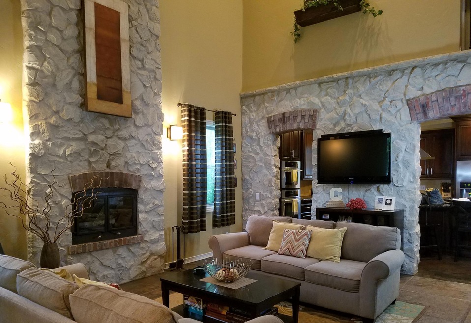 36 S Heatherwood Rd, Shell Knob, MO 65747 - photo 1