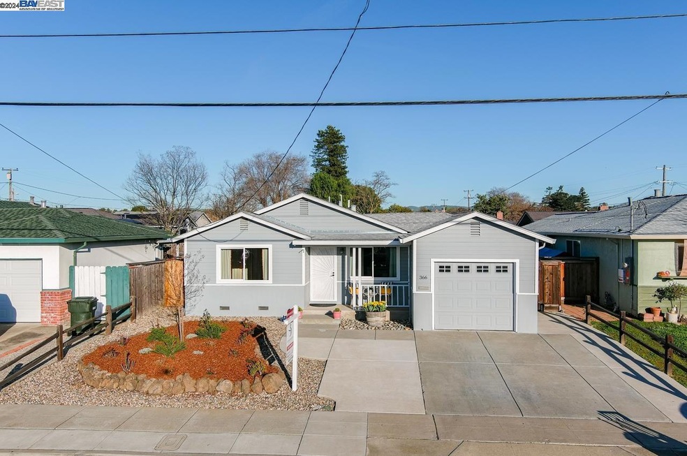 Sold $967,000 • Co-Listing Agent