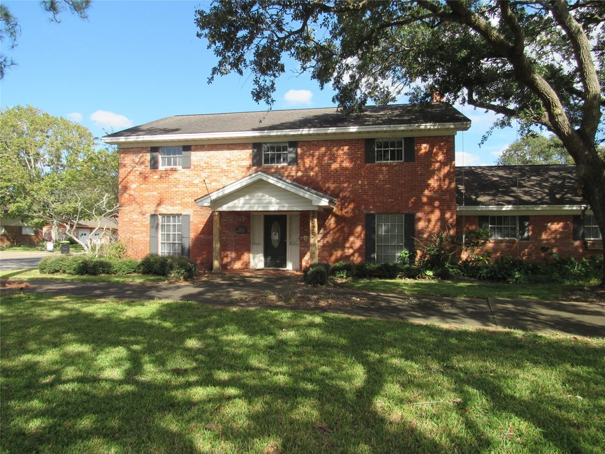 2825 La Vista Ave, Bay City, TX 77414 - photo 1