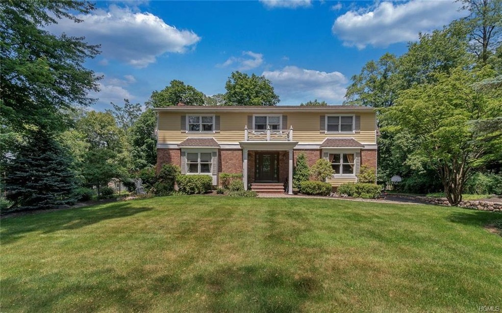 31 Hampton Rd, Airmont, NY 10901 - photo 1