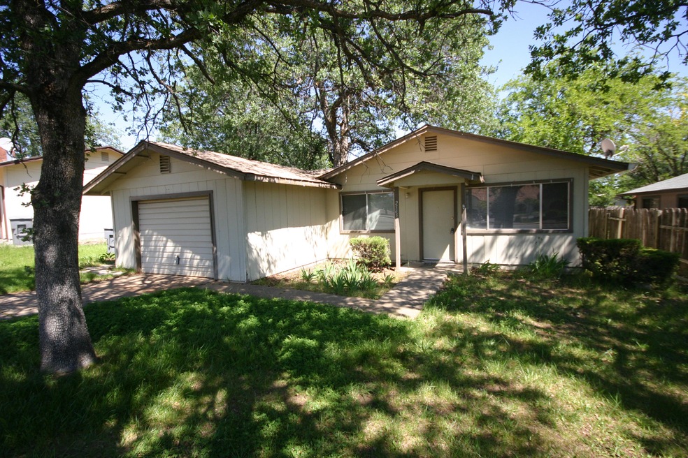 2565 Shasta View Dr, Redding, CA 96002 - photo 1