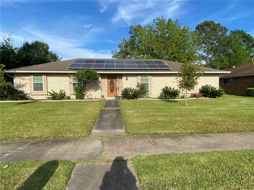 1100 Rue Rochelle None, Slidell, LA 70458 - photo 1