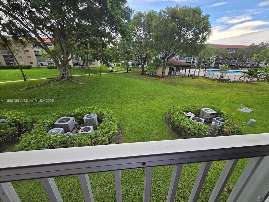 1351 SW 125th Ave unit 206S, Pembroke Pines, FL 33027 - photo 1