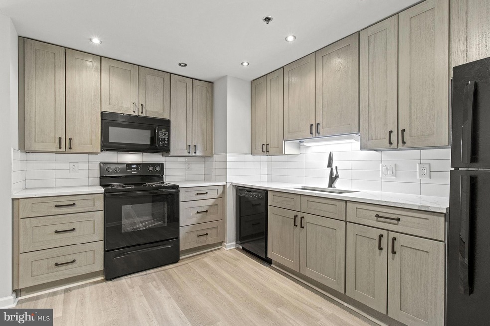 960 Fell St unit 605, Baltimore, MD 21231 - photo 1