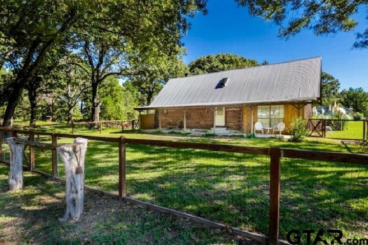 21061 Apache Rd, Tyler, TX 75705 - photo 1