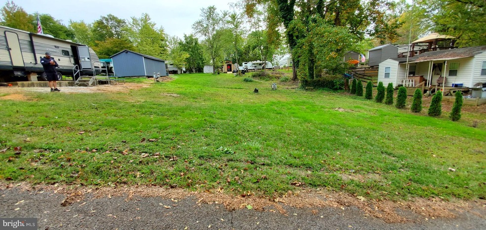 124,125 Hanging Bear Ln unit GLEN 1, 1, Cecilton, MD 21919 - photo 1