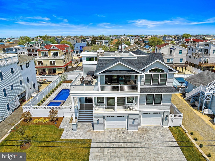 261 W 19th St, Ship Bottom, NJ 08008 - photo 1