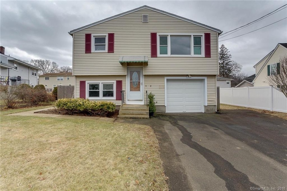 8 Boxford St, East Haven, CT 06512 - photo 1