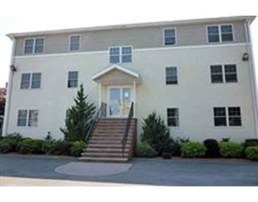 65 Centre St unit 11, Lynn, MA 01905 - photo 1