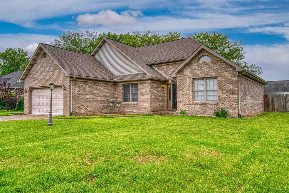 5922 Willow Brook Ct, Newburgh, IN 47630 - photo 1