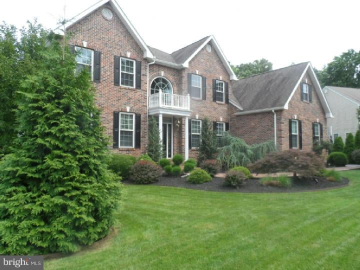 15 Woodsview Dr, Garnet Valley, PA 19060 - photo 1