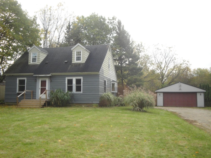 01_Front of Home