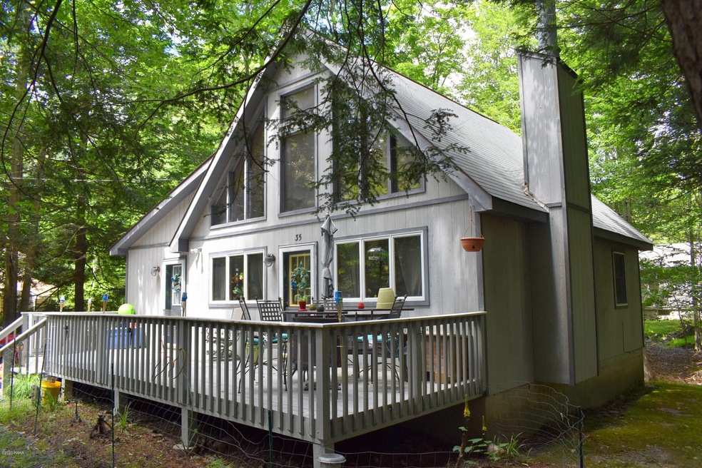 1059 Rainbow Dr, Lake Ariel, PA 18436 - photo 1