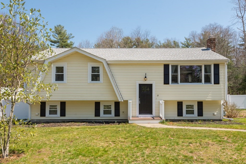 13 Mazzilli Dr, Carver, MA 02330 - photo 1