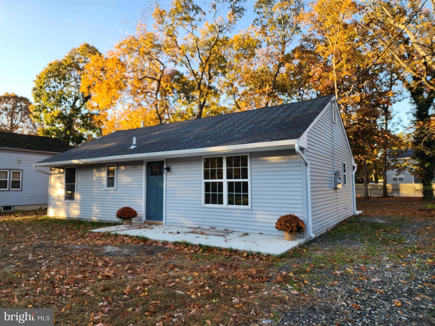 130 E Clearview Ave, Pine Hill, NJ 08021 - photo 1