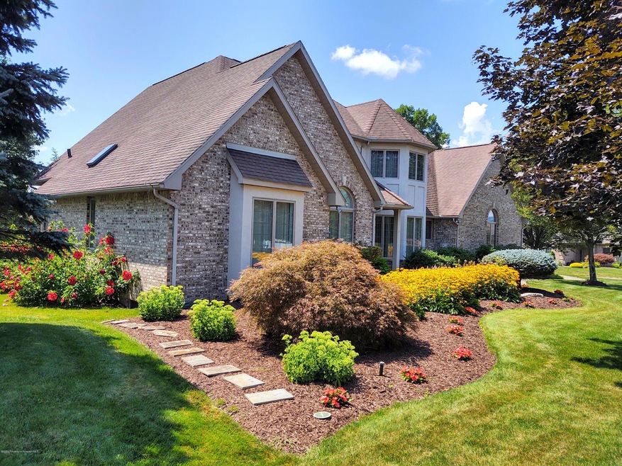 5 Oneill Dr, Moosic, PA 18507 - photo 1