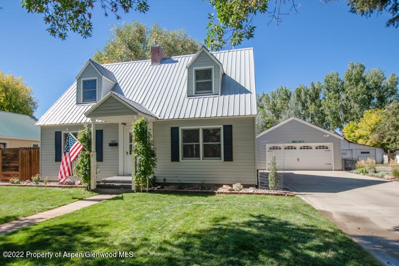 668 Taylor St, Craig, CO 81625 - photo 1