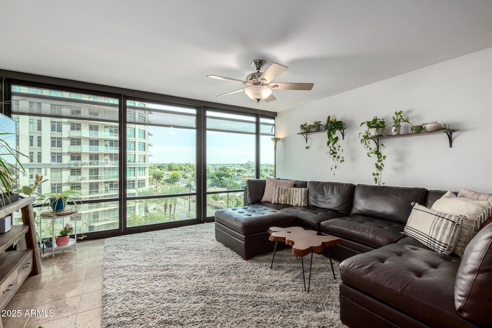 Optima Biltmore Towers unit 703, Phoenix, AZ 85016 - photo 1