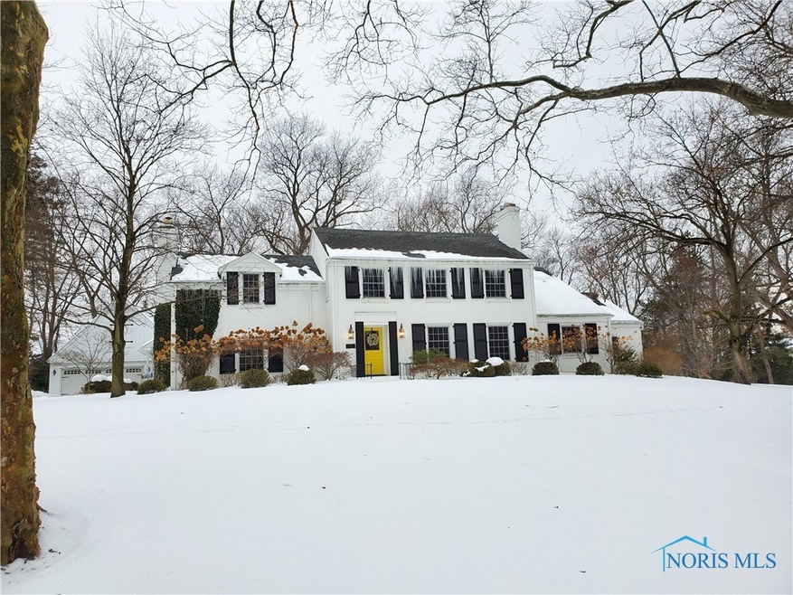 2551 Edgehill Rd, Ottawa Hills, OH 43615 - photo 1