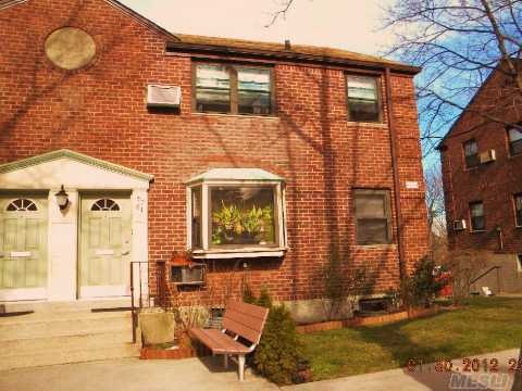 unlisted-address, Douglaston, NY 11362 - photo 1