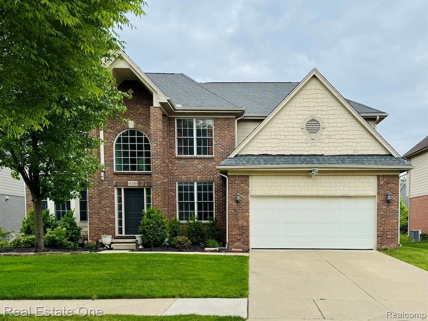 6038 Mayapple Dr unit 25, Troy, MI 48085 - photo 1