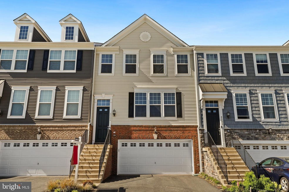 8904 Haversack Hunt Way, Manassas, VA 20112 - photo 1