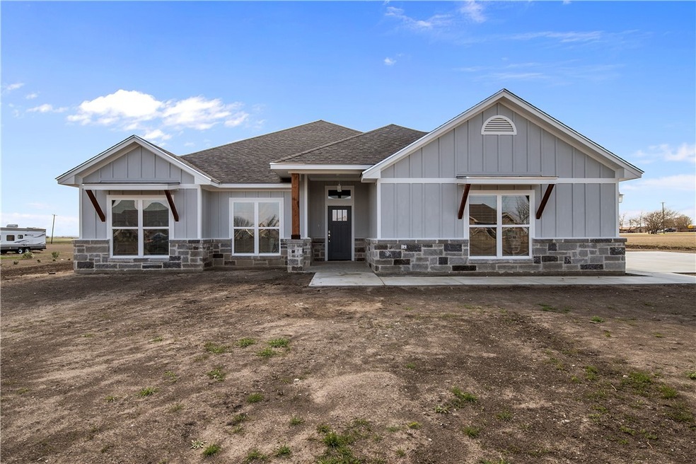 108 Hatter, Moody, TX 76557 - photo 1