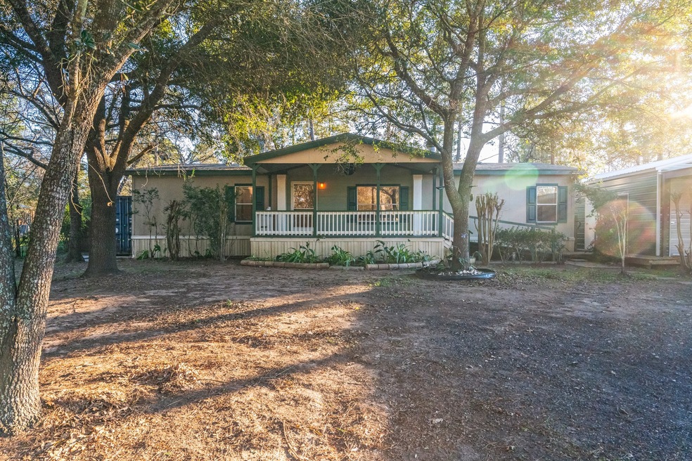 109 Cedar Ct, Magnolia, TX 77355 - photo 1