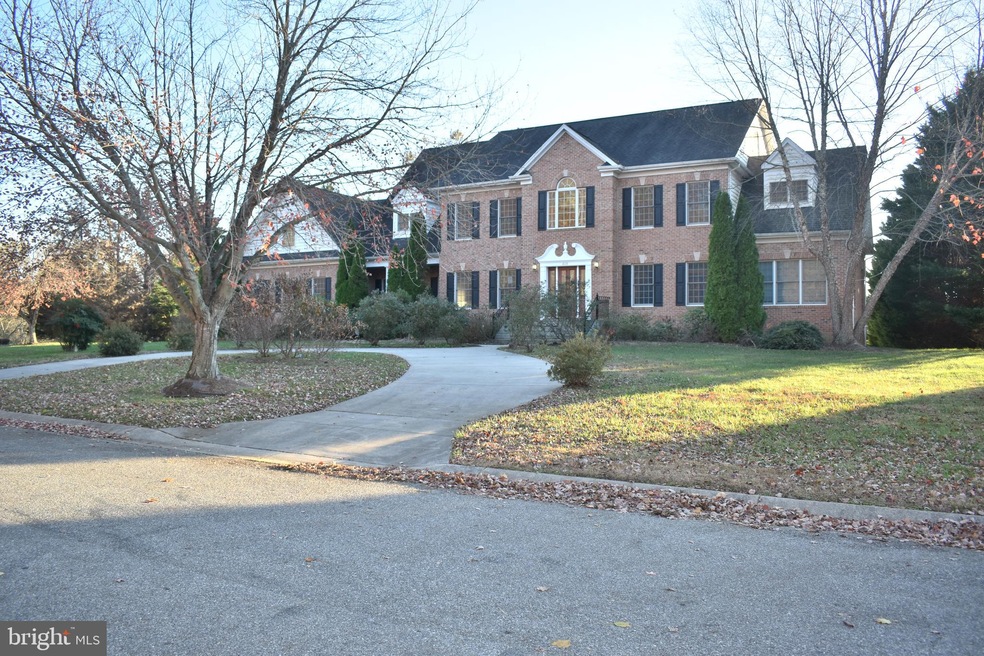 609 Traveller Ct, Lothian, MD 20711 - photo 1