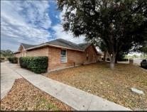 2105 Kimberly Ln unit 3, Edinburg, TX 78541 - photo 1