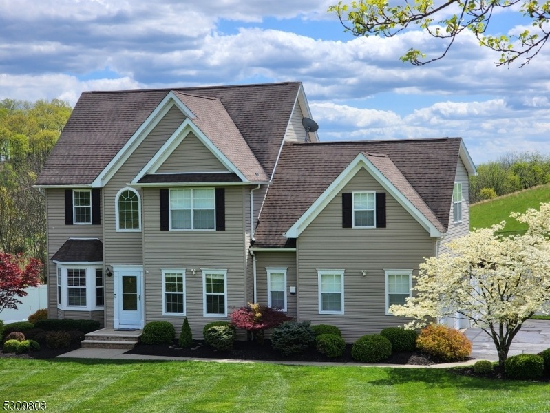 15 Meadow Ridge Ln, Lafayette, NJ 07848 - photo 1