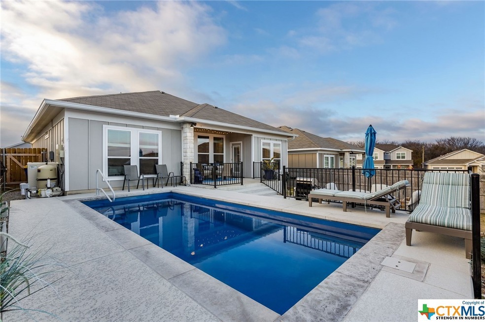 437 Poplin Ln, Troy, TX 76579 - photo 1