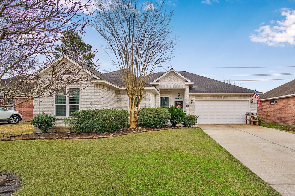 522 Starkstone Ct, Spring, TX 77386 - photo 1