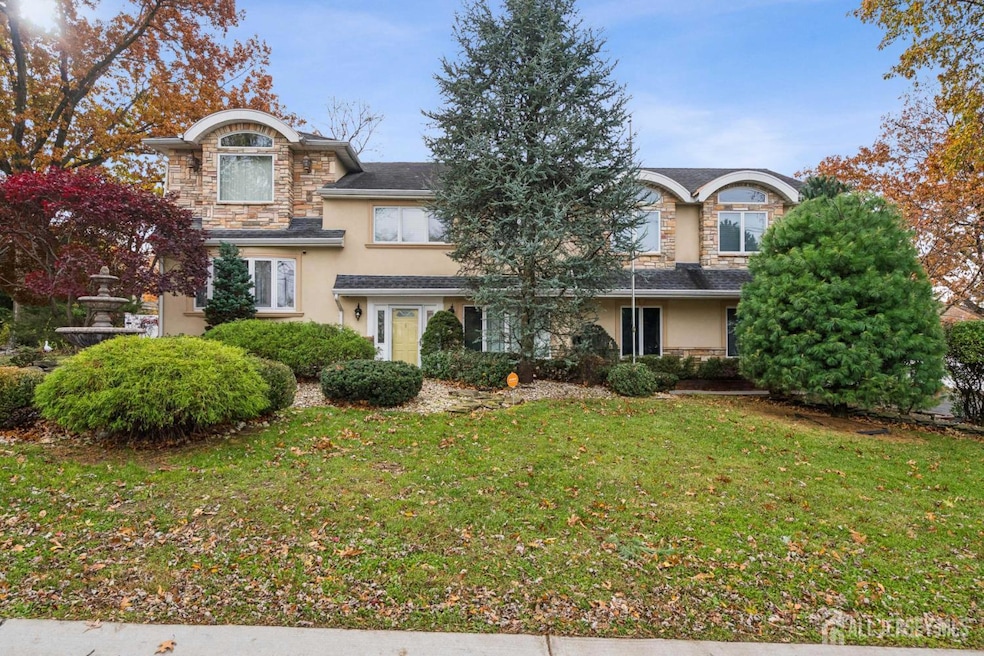 Coming Soon $999,000