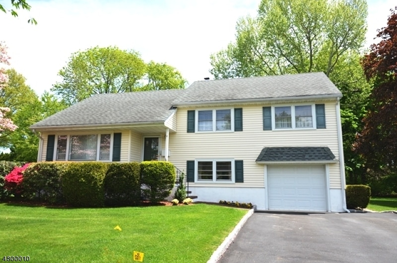 12 Buttel Dr, Clifton, NJ 07013 - photo 1