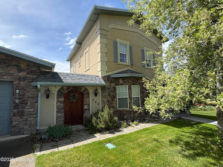 Under Contract $465,000