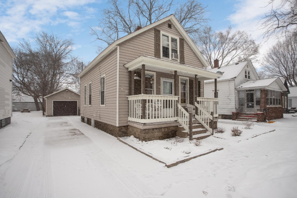 19 E 18th Holland-23