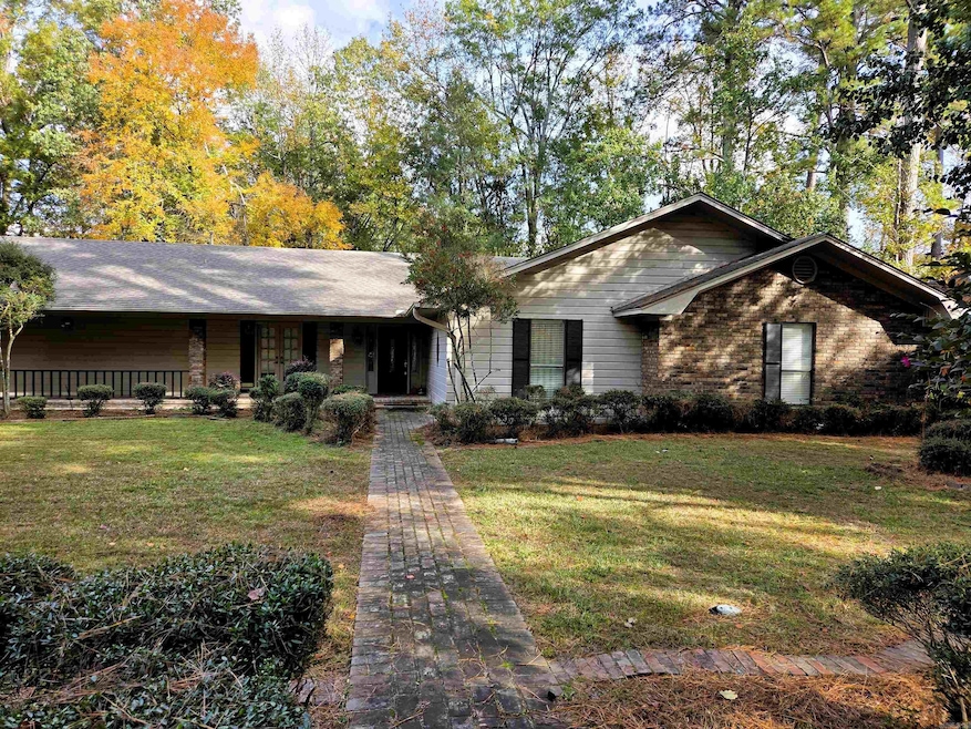 12 Elmwood Cir, Pine Bluff, AR 71603 - photo 1