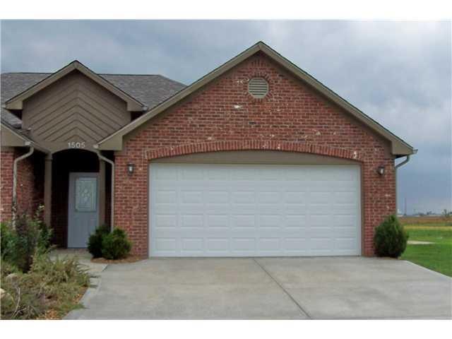 1505 W Daniel Dr, Greensburg, IN 47240 - photo 1